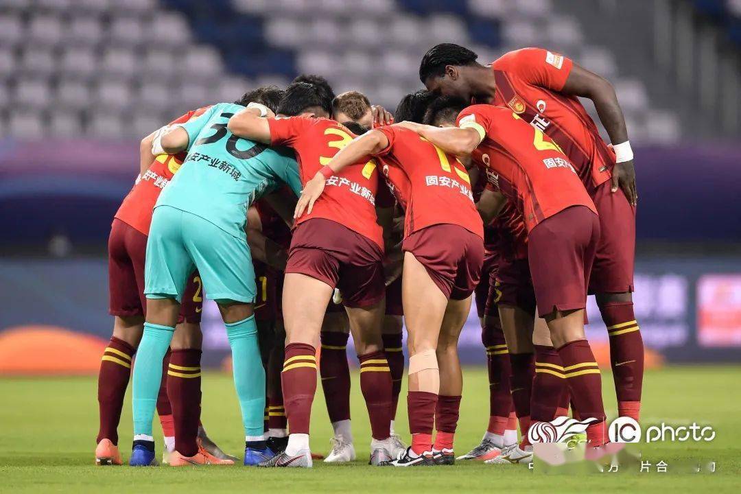 华夏幸福客场惨败天津泰达，遭遇连败