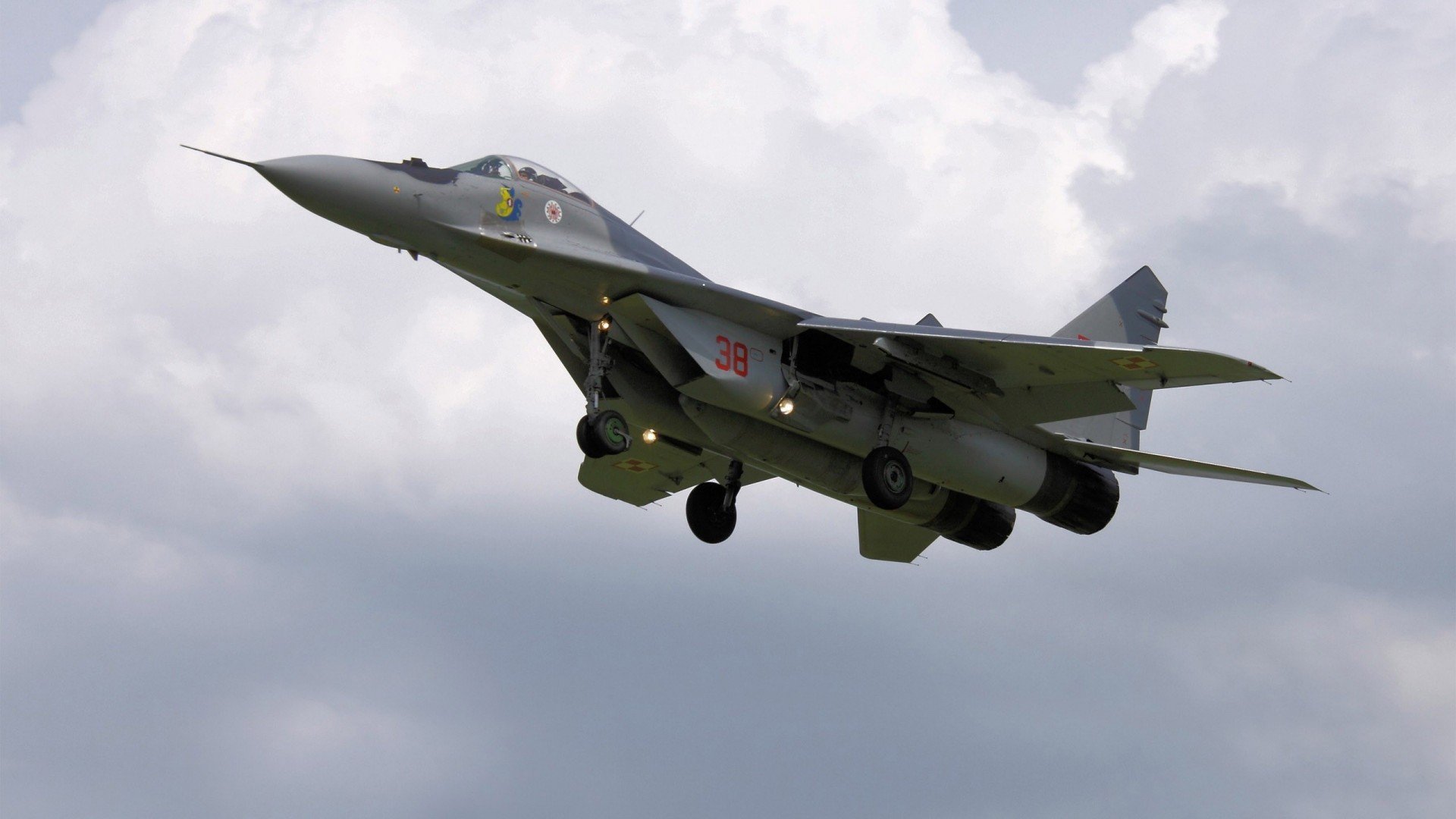 钢铁之墙与战术大脑，沙特锁死伊朗，基米希如何成为破局密钥